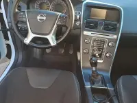Usata Volvo XC60 Kinetic 163 CV (119 kW) 2012 Bianco SUV