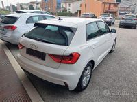 Usata Audi A1 95 CV (69 kW) 2022 Bianco pastello SUV