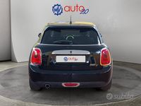 Usata Mini Cooper 135 CV (99 kW) 2015 Nero Utilitaria