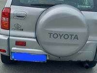 usata Toyota RAV4 2.0i 16V cat 5 porte