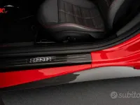 Usata Ferrari Portofino 600 CV (441 kW) 2019 Rosso Cabrio