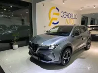 Nuova Alfa Romeo GT Junior 136 CV (100 kW) 2025 Grigio SUV