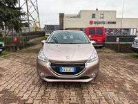 Usata Peugeot 208 S 68 CV (50 kW) 2014 Viola Utilitaria
