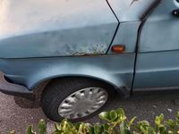Usata Fiat 600 24 CV (17 kW) 1987 Blu Berlina