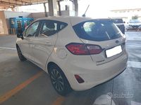 Usata Ford Fiesta 75 CV (55 kW) 2023 Bianco Utilitaria