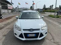 Usata Ford Focus 95 CV (69 kW) 2014 Bianco Station wagon