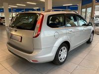 Usata Ford Focus 101 CV (74 kW) 2010 Grigio Station wagon