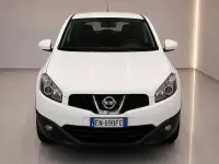 Usata Nissan Qashqai Acenta 131 CV (96 kW) 2012 Bianco SUV