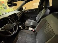 Usata VW T-Roc R-line 116 CV (85 kW) 2024 Nero SUV