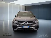 Usata Mercedes GLB200 Premium 150 CV (110 kW) 2023 Grigio SUV