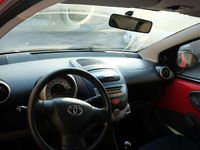 Usata Toyota Aygo Connect Style 68 CV (50 kW) 2012 Rosso Utilitaria