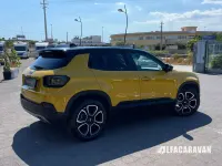 Usata Jeep Avenger Summit 101 CV (74 kW) 2024 Oro SUV