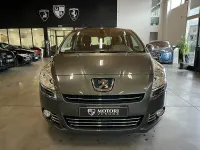 Usado Peugeot 5008 Premium 109 HP (80 kW) 2010 Monovolume