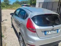 Usata Ford Fiesta 82 CV (60 kW) 2009 Grigio Berlina