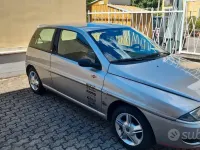 Usata Lancia Ypsilon 60 CV (44 kW) 2001 Grigio Utilitaria