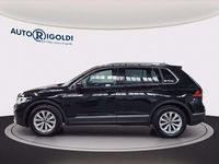 Usata VW Tiguan Life 131 CV (96 kW) 2022 Deep black perlato SUV