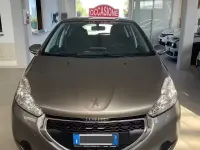 Usata Peugeot 208 Allure 68 CV (50 kW) 2012 Marrone Utilitaria