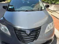 Usata Lancia Ypsilon 69 CV (50 kW) 2015 Verde Utilitaria