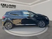 Usata Renault Clio Techno 145 CV (106 kW) 2023 Nero Utilitaria