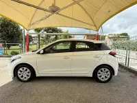 Usata Hyundai i20 75 CV (55 kW) 2018 Bianco Berlina