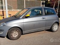 Usata Lancia Ypsilon 70 CV (51 kW) 2005 Grigio Utilitaria