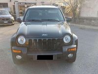 Second-hand Jeep Cherokee Limited 150 CP (110 kW) 2003 Negru SUV