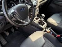 Usata Ford Tourneo Courier 100 CV (73 kW) 2021 Nero Monovolume
