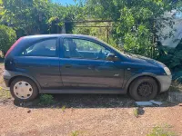 Usata Opel Corsa 75 CV (55 kW) 2001 Bluazzurro Utilitaria