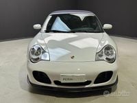 Usata Porsche 911 420 CV (308 kW) 2004 Bianco Cabrio
