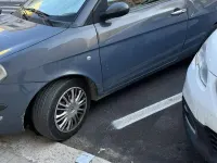 Usata Lancia Ypsilon 69 CV (50 kW) 2004 Bluazzurro Utilitaria