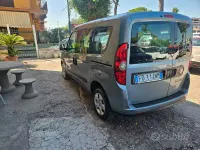 Usata Fiat Doblò 105 CV (77 kW) 2016 Grigio Monovolume