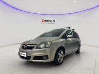 Usata Opel Zafira Cosmo 140 CV (102 kW) 2006 Beige Monovolume