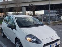 Usata Fiat Punto Evo Young 75 CV (55 kW) 2014 Bianco Utilitaria