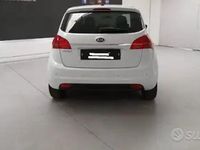 Usata Kia Venga Active 90 CV (66 kW) 2016 Bianco Utilitaria