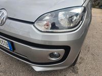 Usata VW up! 67 CV (49 kW) 2014 Argento Utilitaria