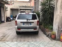 Usata Jeep Cherokee 218 CV (160 kW) 2007 Grigio SUV