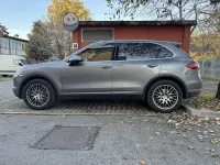 Usata Porsche Cayenne 239 CV (175 kW) 2011 Grigio SUV