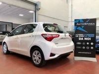 Usata Toyota Yaris Active 72 CV (52 kW) 2020 Bianco Berlina