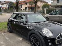 Usata Mini One D 102 CV (75 kW) 2018 Nero Utilitaria