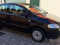 Usata VW Fox 54 CV (39 kW) 2005 Nero Utilitaria