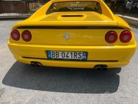 Usata Ferrari F355 381 CV (280 kW) 1999 Giallo Coupé