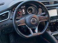 Usata Nissan Qashqai N-Connecta 110 CV (80 kW) 2017 Grigio SUV