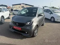 Usata Smart ForTwo Cabrio Brabus 109 CV (80 kW) 2017 Grigio Cabrio
