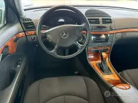 Usata Mercedes 240 Elegance 177 CV (130 kW) 2002 Grigio Berlina