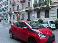 Usata Toyota Aygo 68 CV (50 kW) 2014 Rosso Utilitaria
