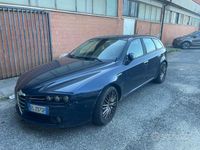 Usata Alfa Romeo 159 Distinctive 200 CV (147 kW) 2009 Blu Station wagon