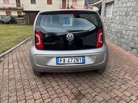Usata VW up! 68 CV (50 kW) 2015 Argento Utilitaria