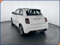 Nuova Fiat 500 65 CV (47 kW) 2026 Bianco Berlina