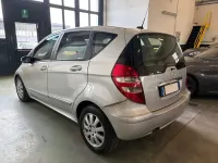 Usata Mercedes A180 Avantgarde 109 CV (80 kW) 2006 Argento Monovolume