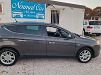 Usata Lancia Delta 120 CV (88 kW) 2009 Grigio Utilitaria